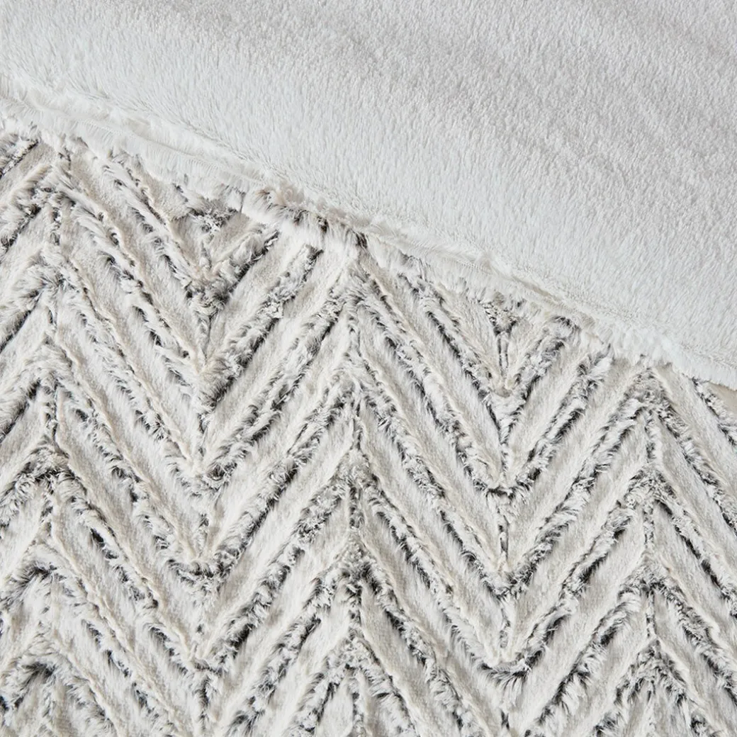 Adelyn Alternative Comforter Set