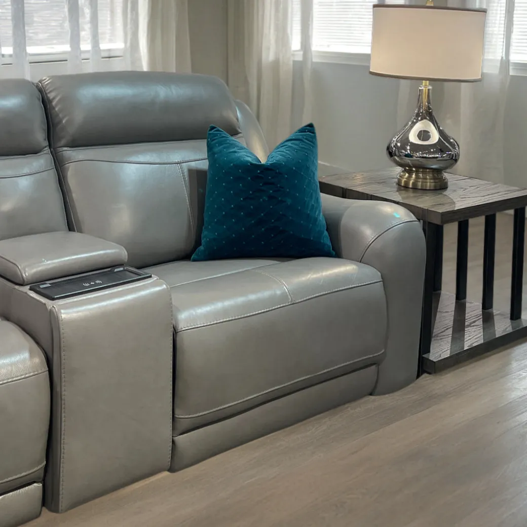 Aviana Velvet Pillow