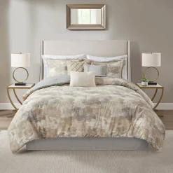 Beacon Comforter Set