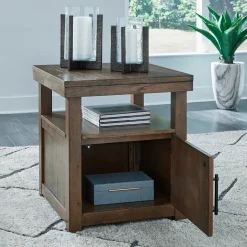 Boardernest End Table
