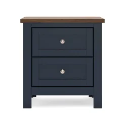 Landocken Nightstand
