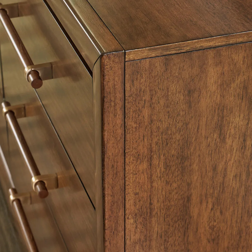 Lyncott Dresser
