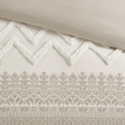 Mila Comforter Set