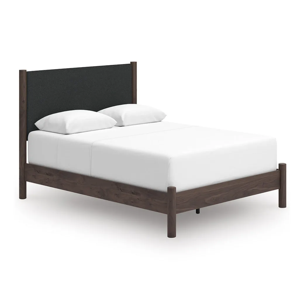 Pamytta Upholstered Bed